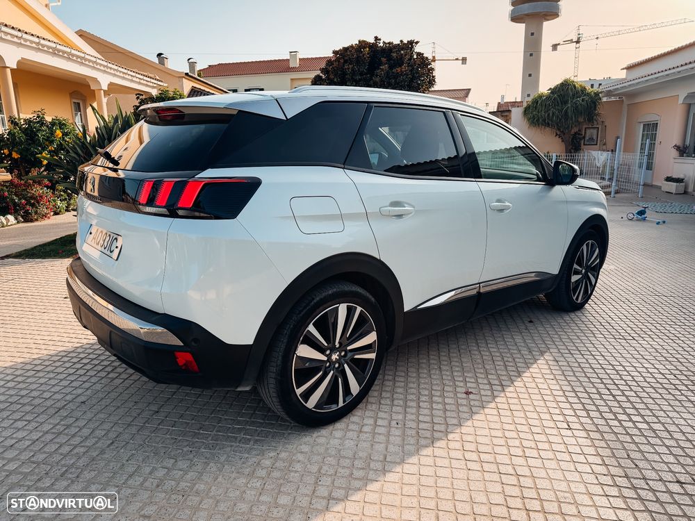 Peugeot 3008 BlueHDi 130 Stop & Start EAT8 Allure - 2