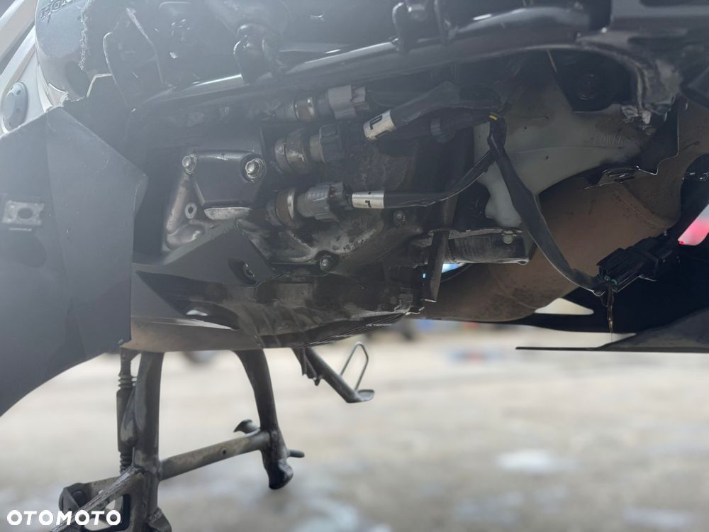 Honda NSS - 21
