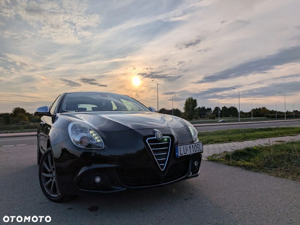 Alfa Romeo Giulietta - 8