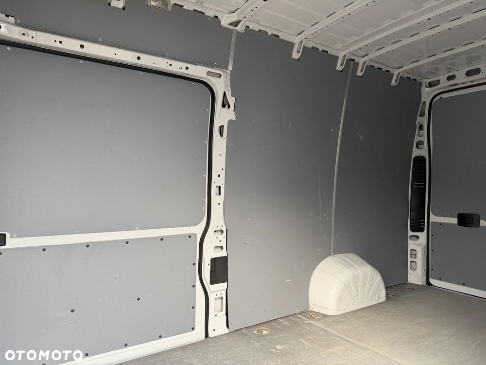 Fiat Ducato 2,3 L4H3 - 17