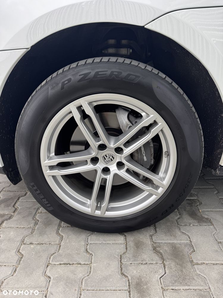 Porsche Macan Standard - 10