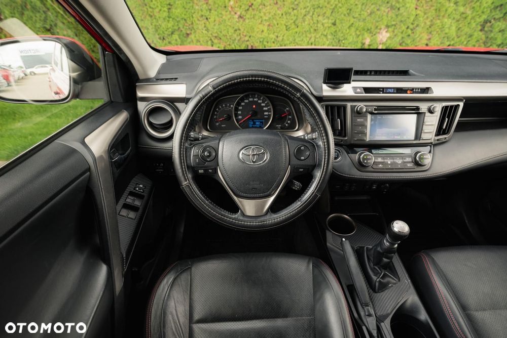 Toyota RAV4 - 12