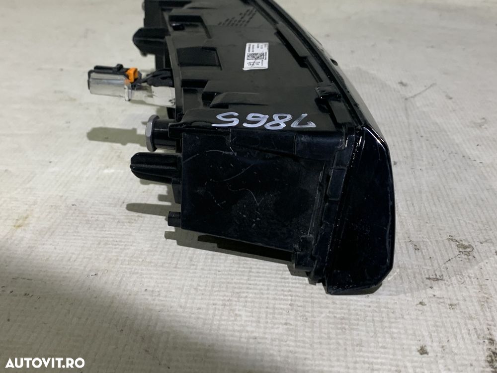 Stop dreapta spate pe hayon, Peugeot 308, 2021, 2022, 2023, 2024, cod origine OE 9835300580. - 3