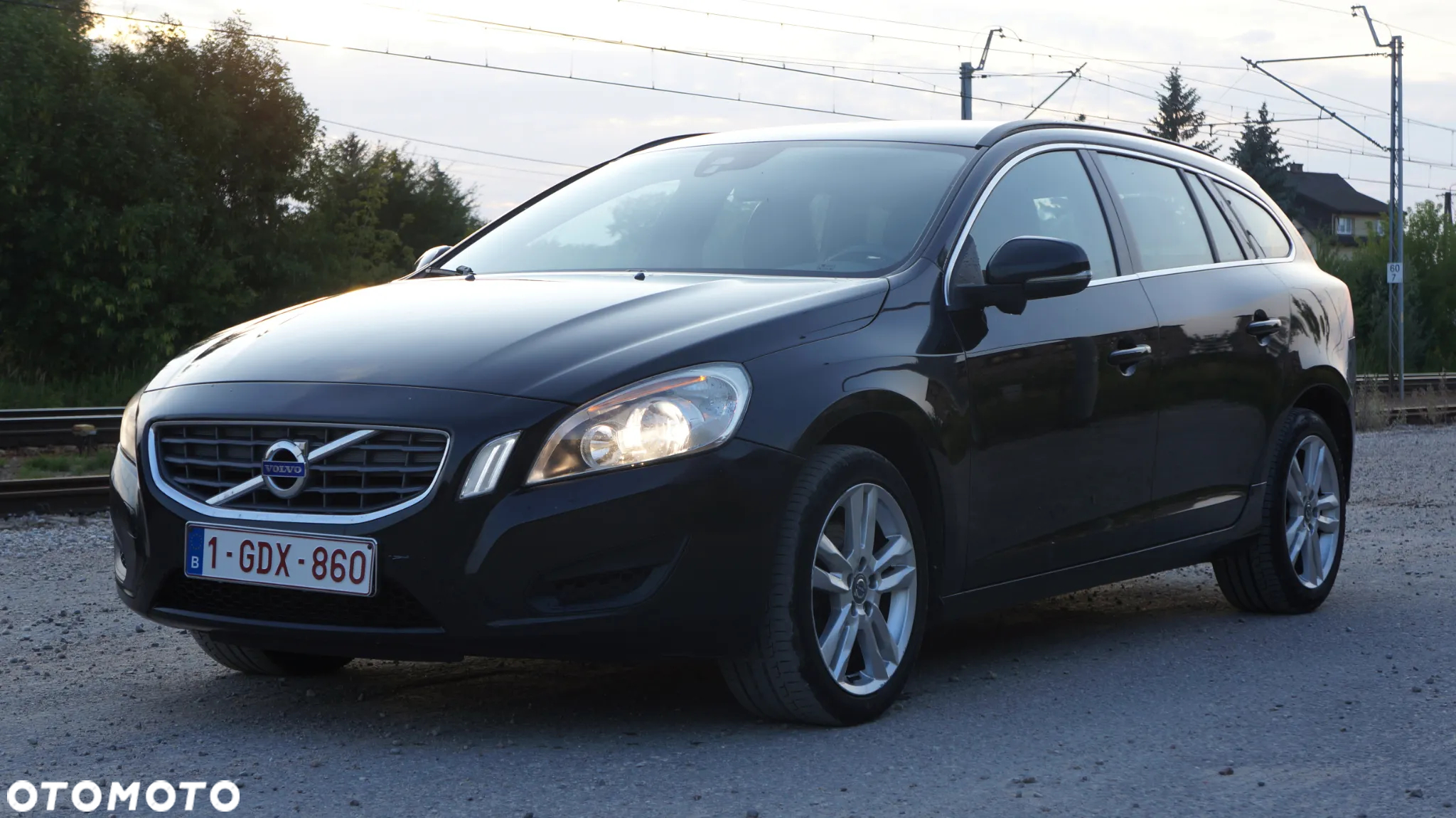 Volvo V60 D2 Momentum - 4
