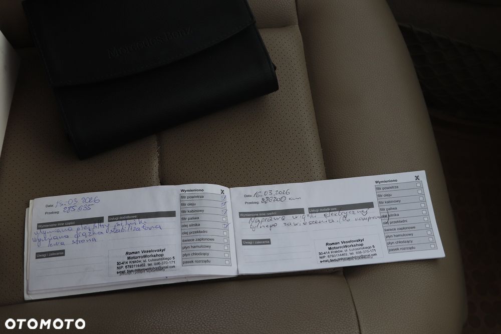 Mercedes-Benz Klasa E - 23