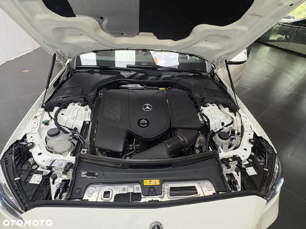 Mercedes-Benz Klasa C 300 de 9G-TRONIC Avantgarde - 13