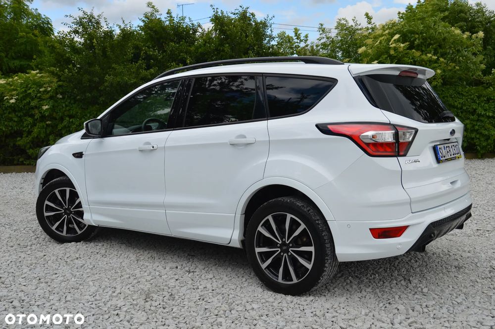 Ford Kuga 1.5 EcoBoost 2x4 ST-Line - 21