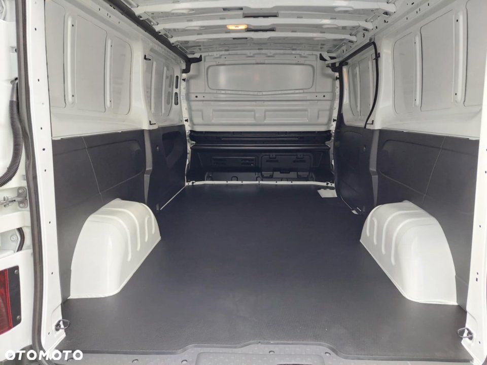 Renault Trafic - 6