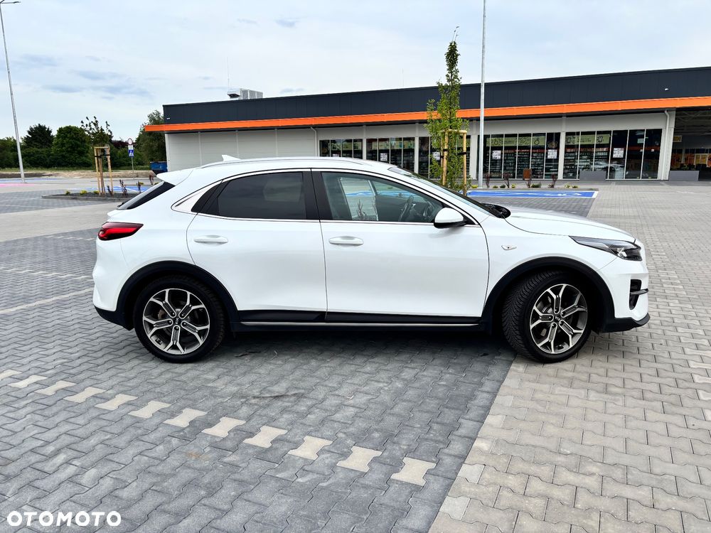 Kia XCeed 1.5 T-GDI M - 7