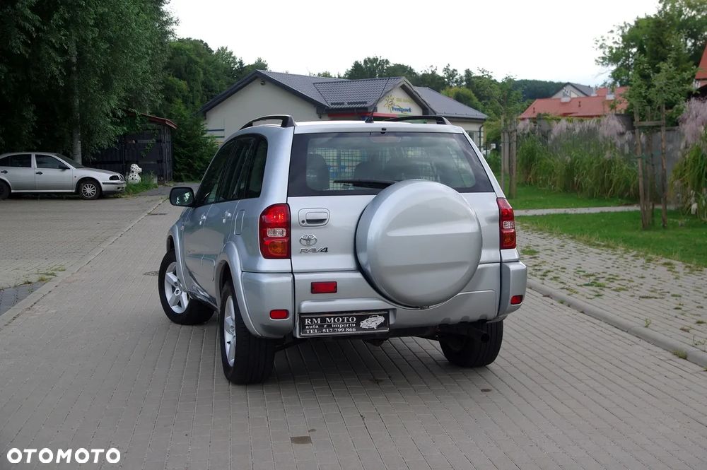 Toyota RAV4 4x4 Executive - 13
