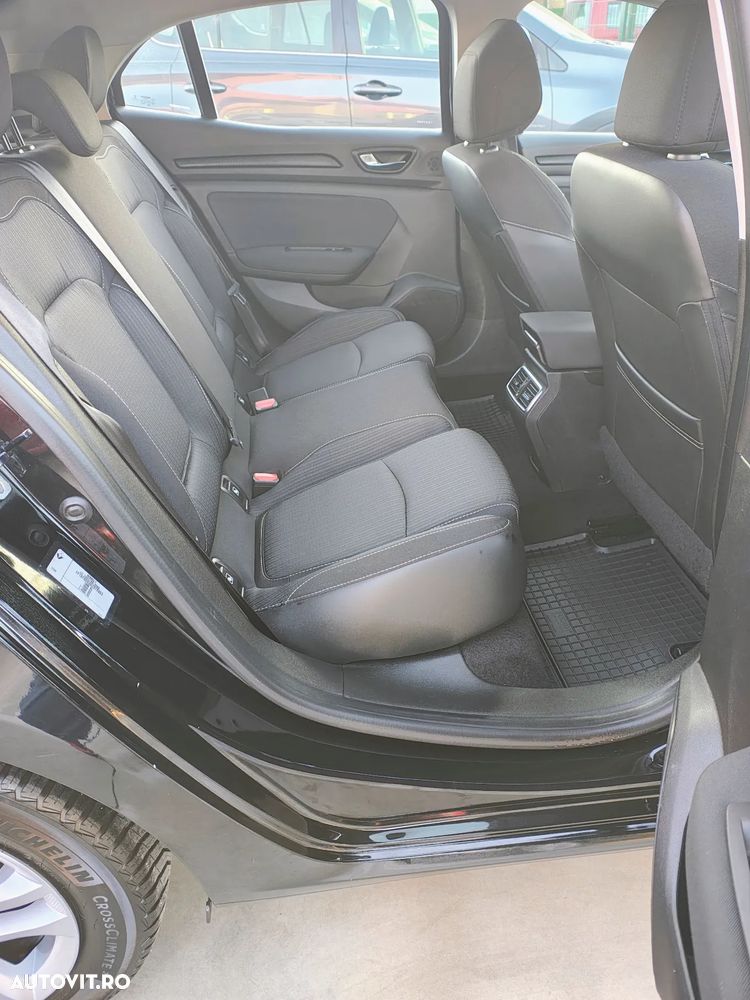 Renault Megane BLUE dCi 115 BUSINESS EDITION - 31