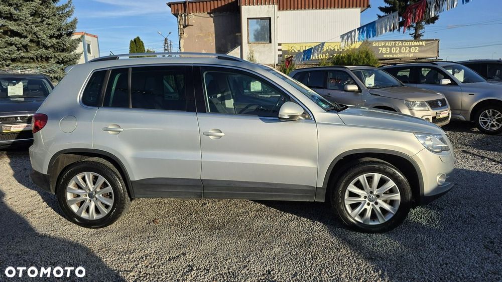 Volkswagen Tiguan - 13