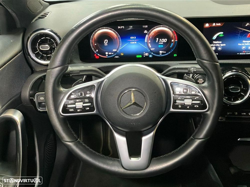 Mercedes-Benz A 250 Limousine - 10