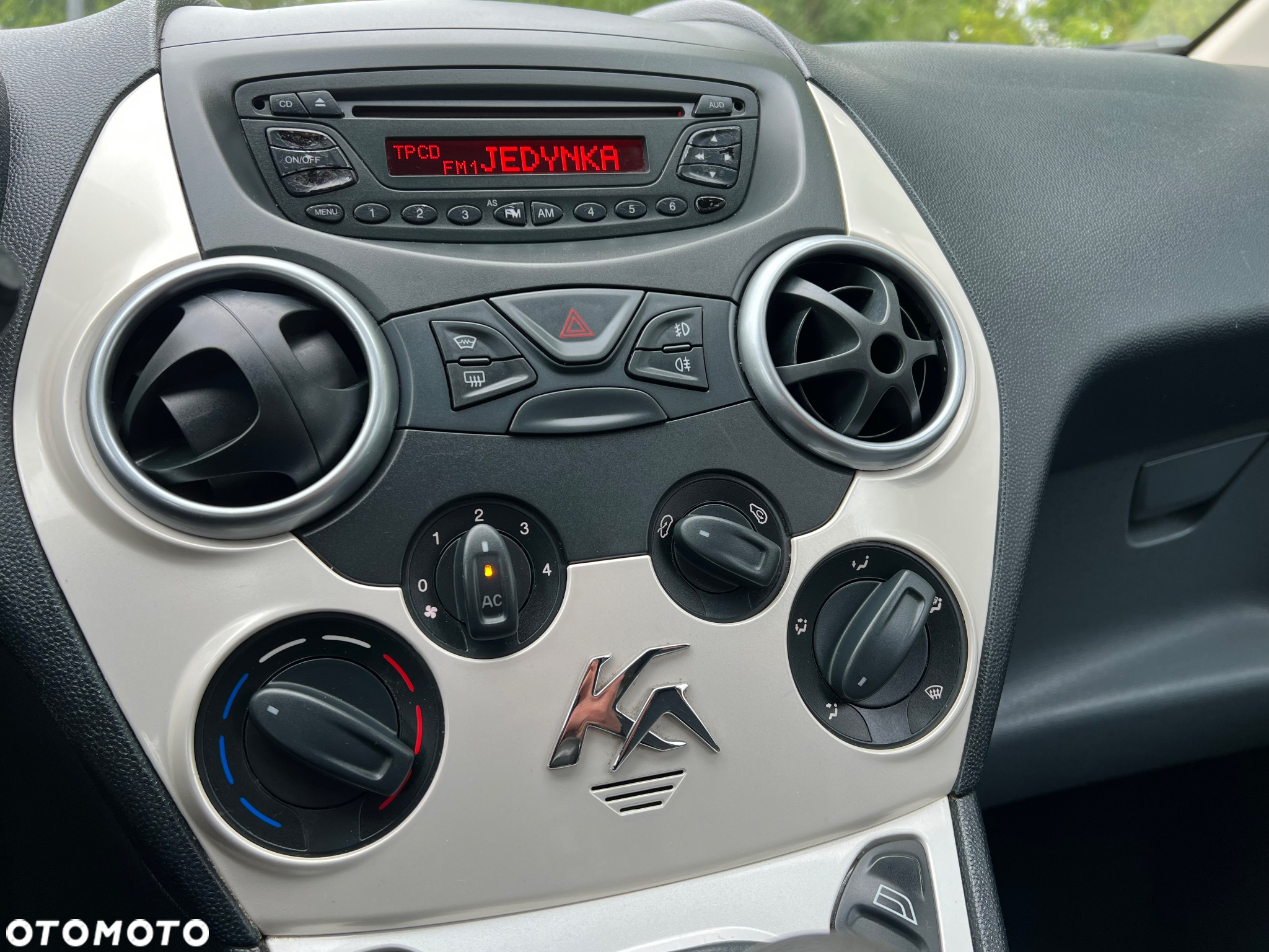 Ford KA 1.2 Ambiente - 17