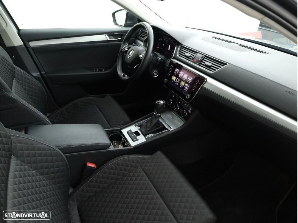 Skoda Superb Break - 14