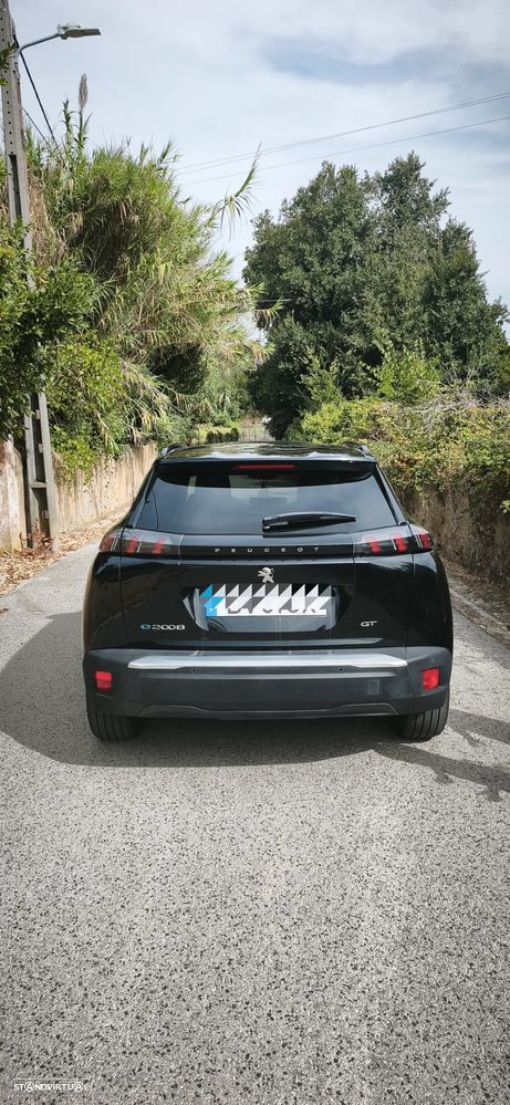Peugeot e-2008 GT Pack - 5