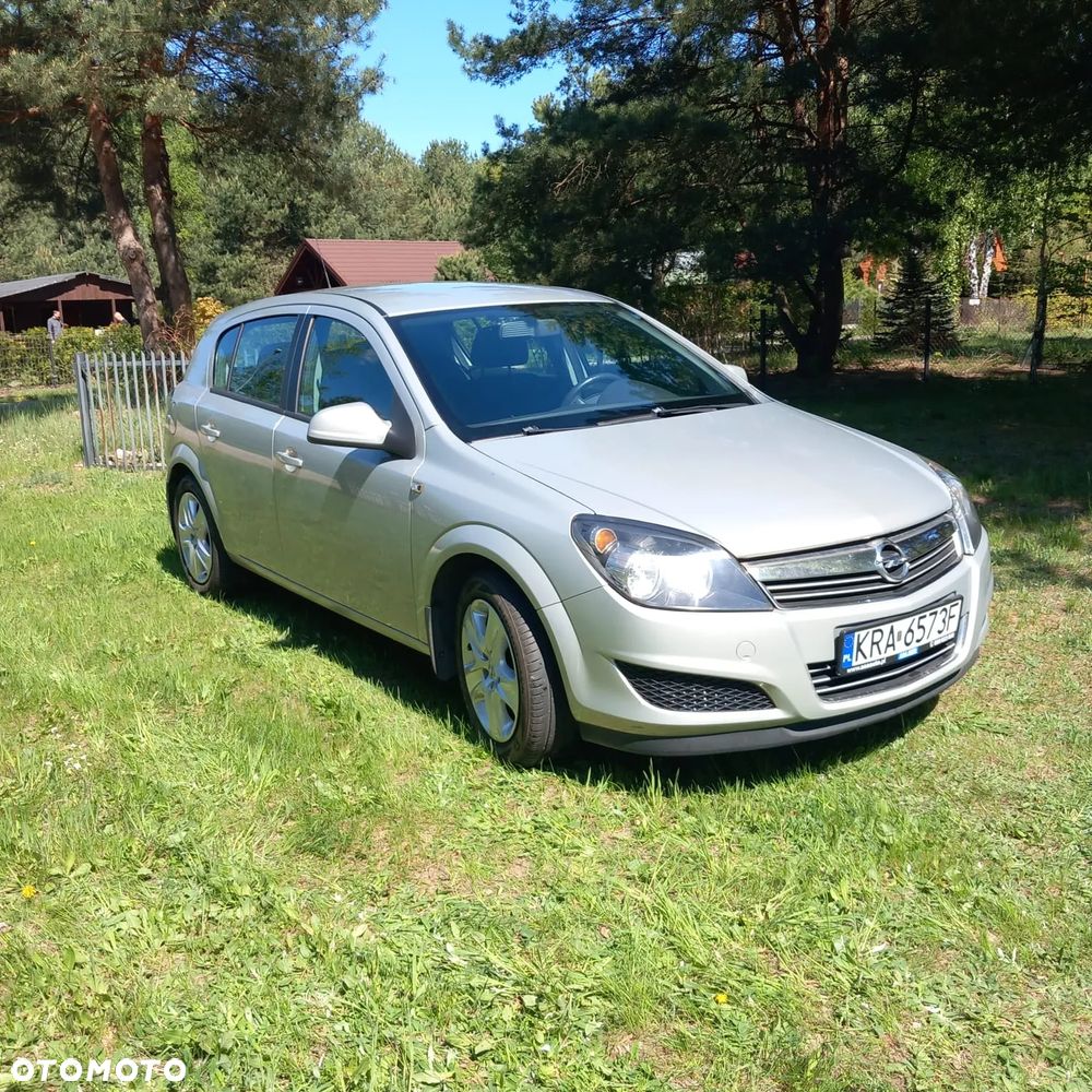 Opel Astra 1.4 - 4
