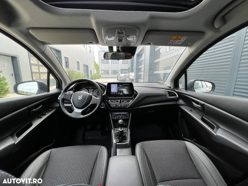 Suzuki S-Cross 1.4 Boosterjet MHEV Luxus - 15