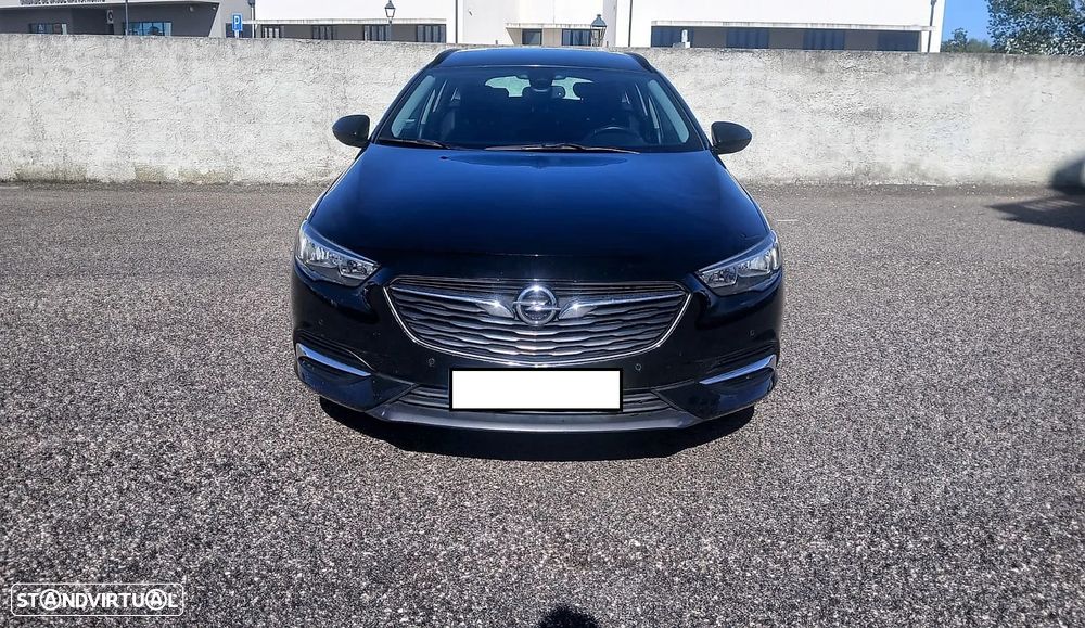 Opel Insignia Sports Tourer - 1