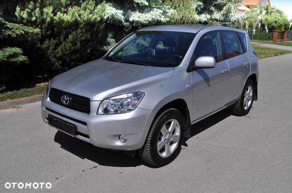 Toyota RAV4 2.0 4x4 Automatik