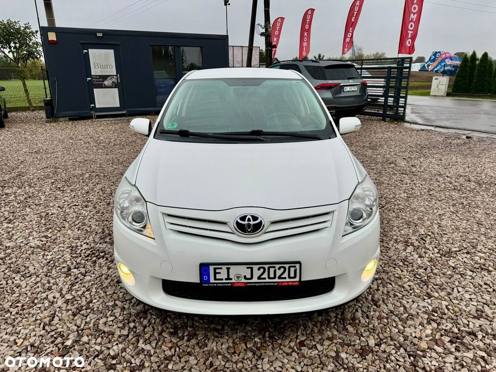 Toyota Auris - 21