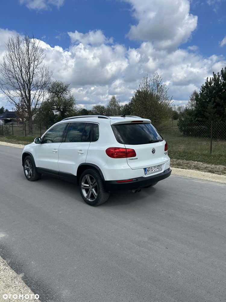 Volkswagen Tiguan 2.0 TSI 4Motion DSG Sport & Style - 4