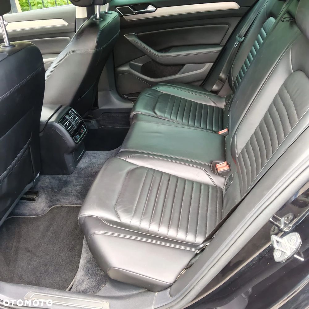 Volkswagen Passat 2.0 TDI BMT SCR 4Mot Highline DSG7 - 8
