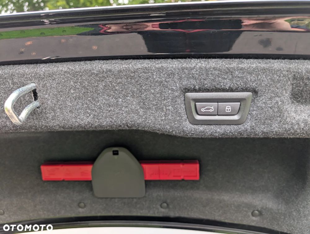 BMW Seria 5 520i - 13