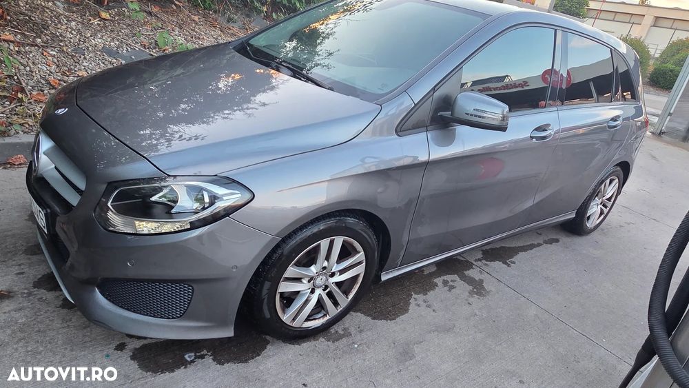 Mercedes-Benz B 180 - 3