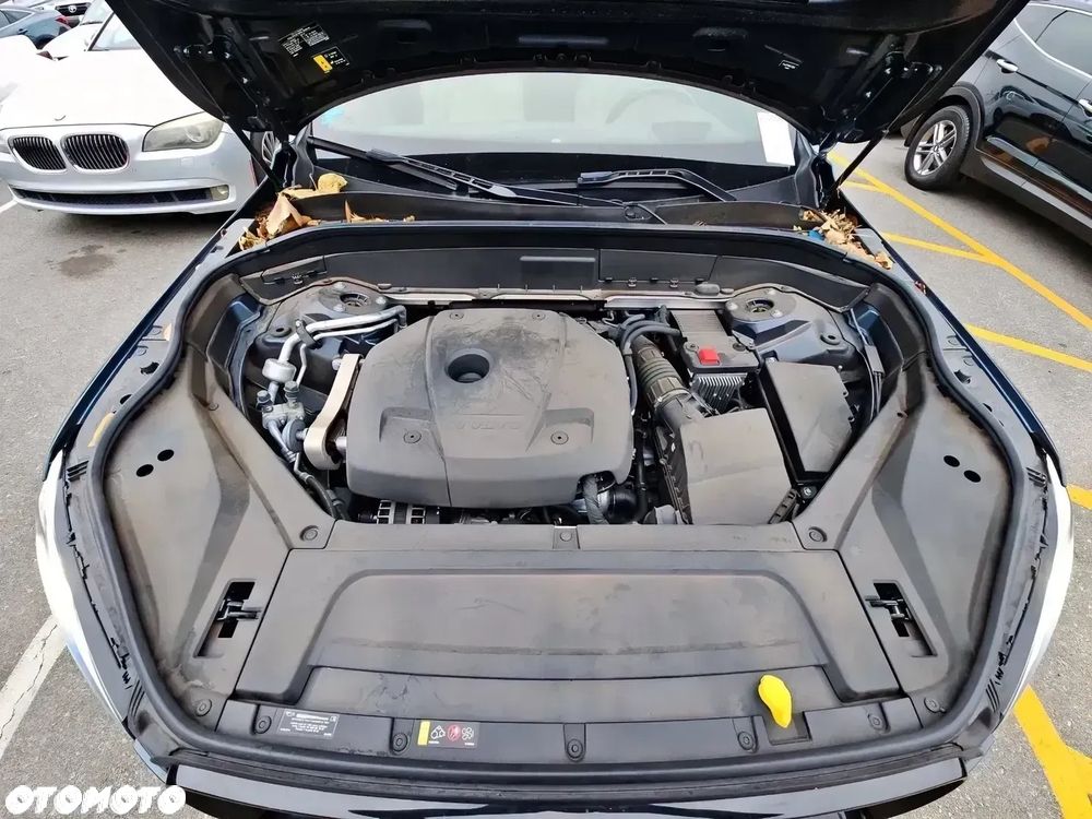 Volvo XC 90 T6 AWD Geartronic RDesign - 10