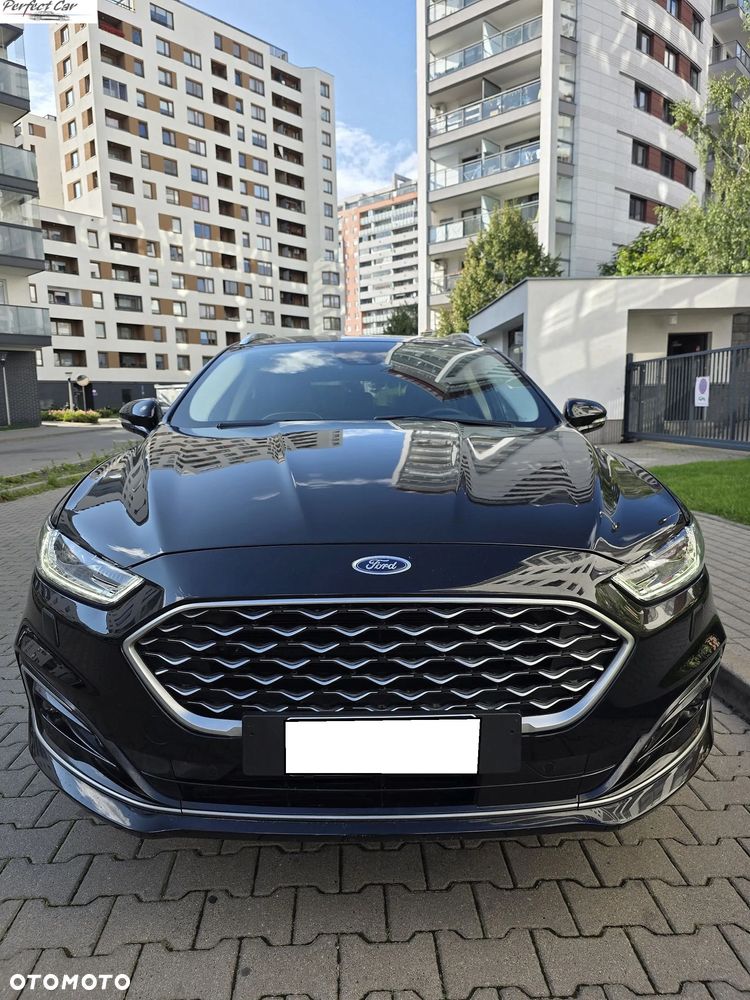 Ford Mondeo SW 2.0 Hybrid Vignale - 29