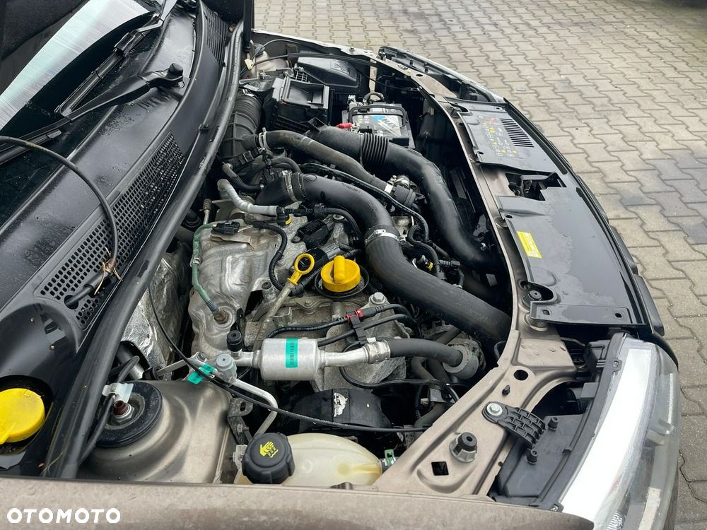 Dacia Sandero TCe 90 LIVE - 16