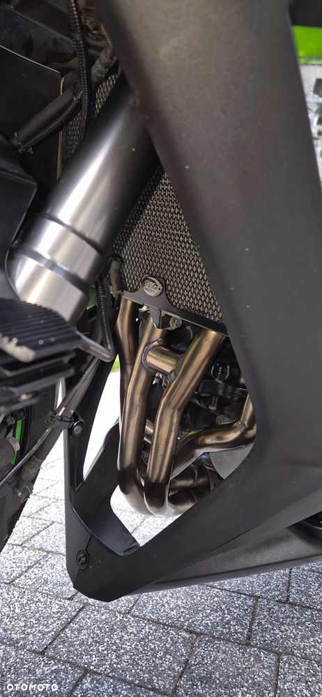 Kawasaki Ninja 1000 SX - 6