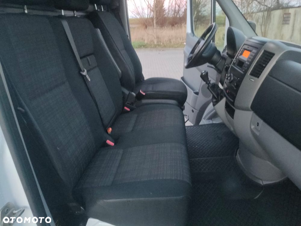 Mercedes-Benz SPRINTER - 13