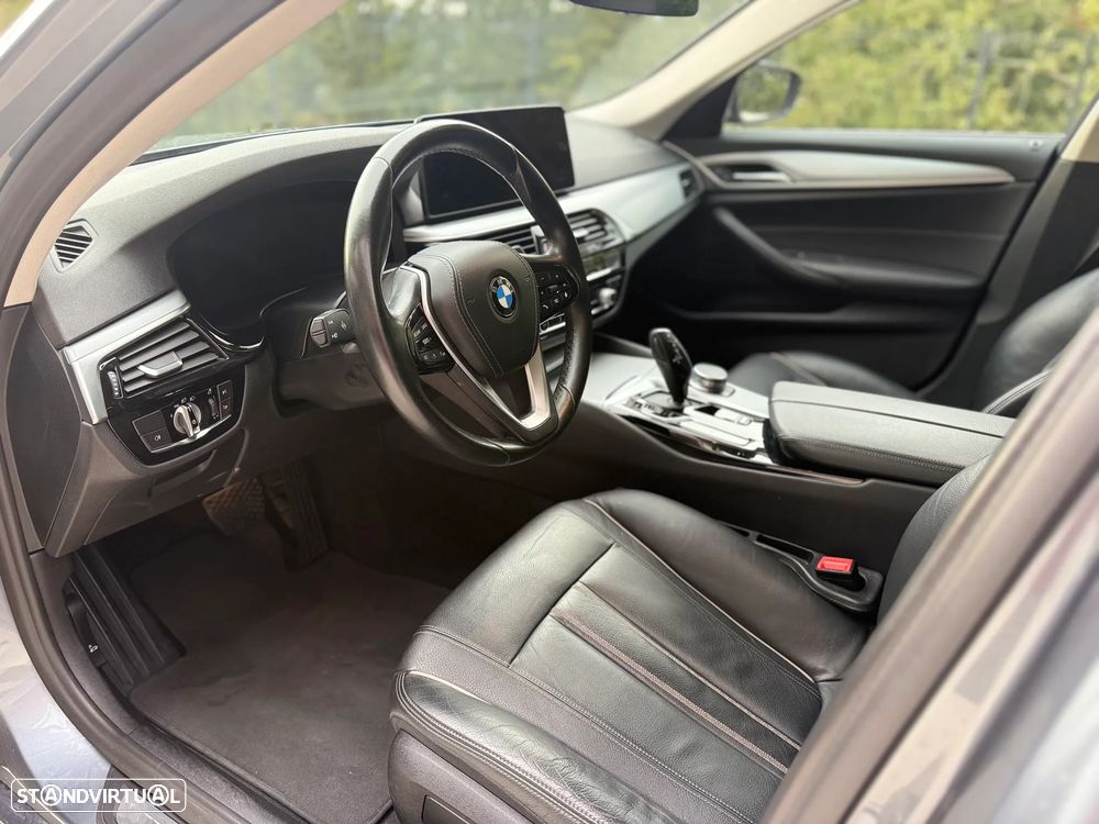 BMW 520 d Line Luxury Auto - 13