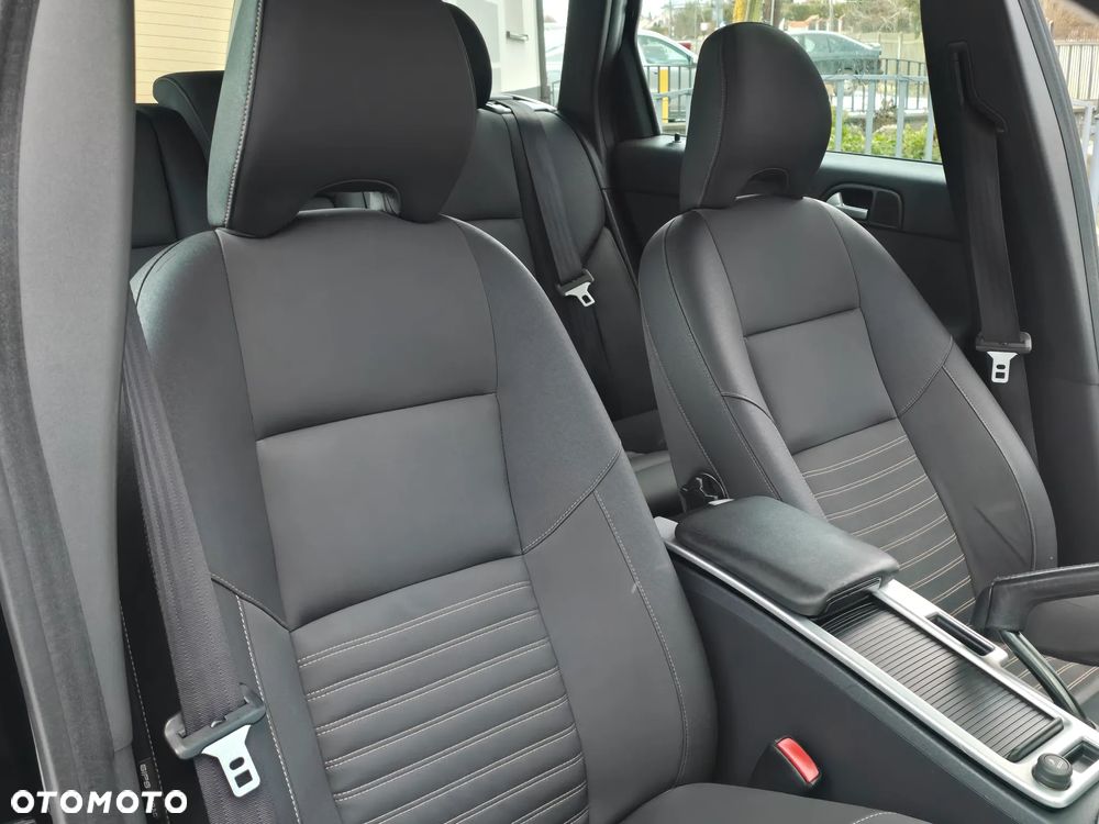 Volvo V50 2.0 Summum - 34