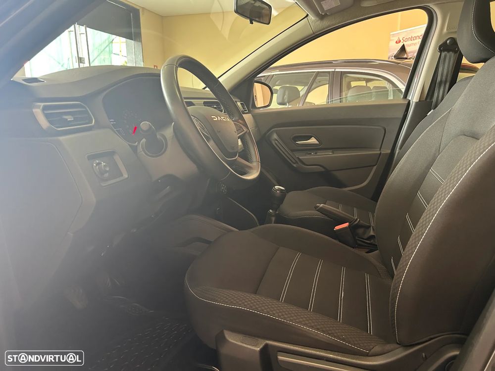 Dacia Duster 1.5 Blue dCi Extreme 4WD - 28