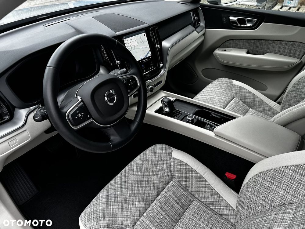 Volvo XC 60 - 11