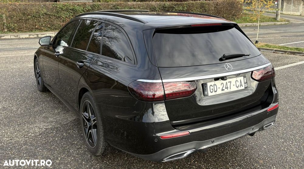 Mercedes-Benz E - 11