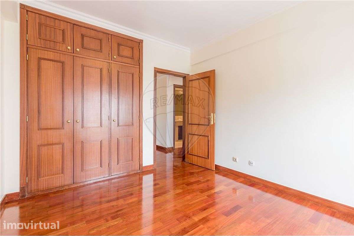 Apartamento T2 para arrendamento - Grande imagem: 5/16