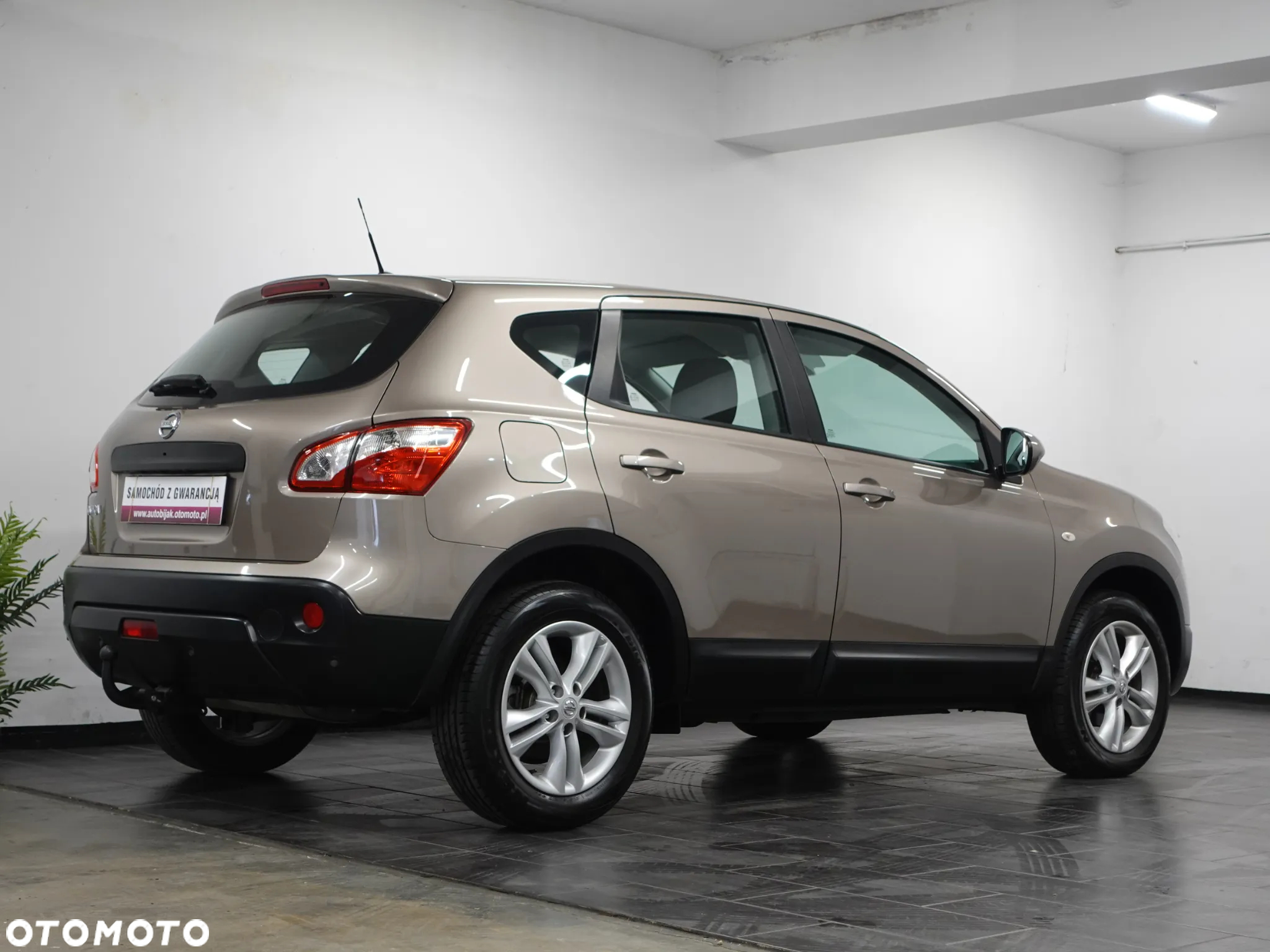Nissan Qashqai - 10