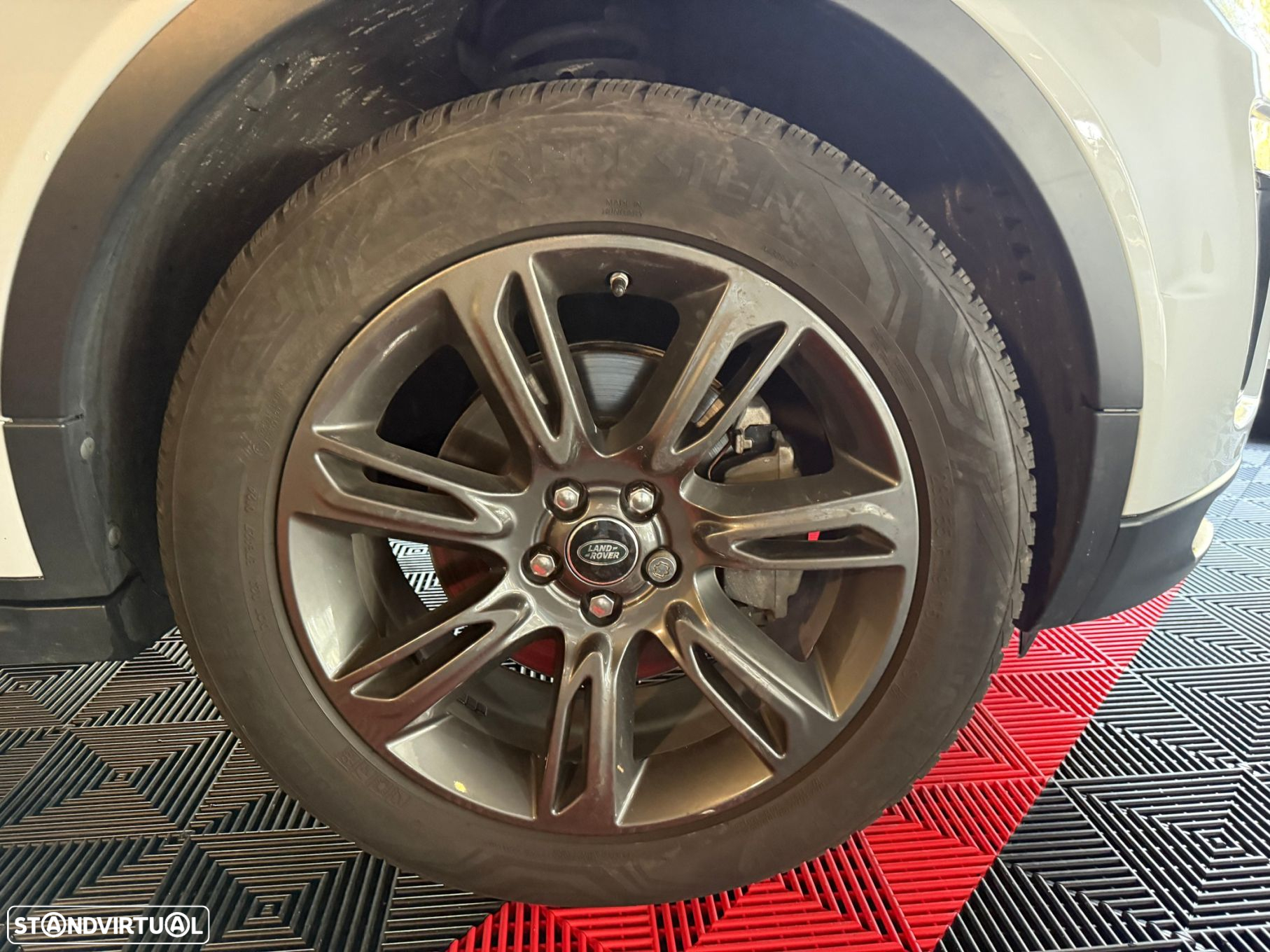 Land Rover Range Rover Evoque 2.0 TD4 SE Dynamic Auto - 22