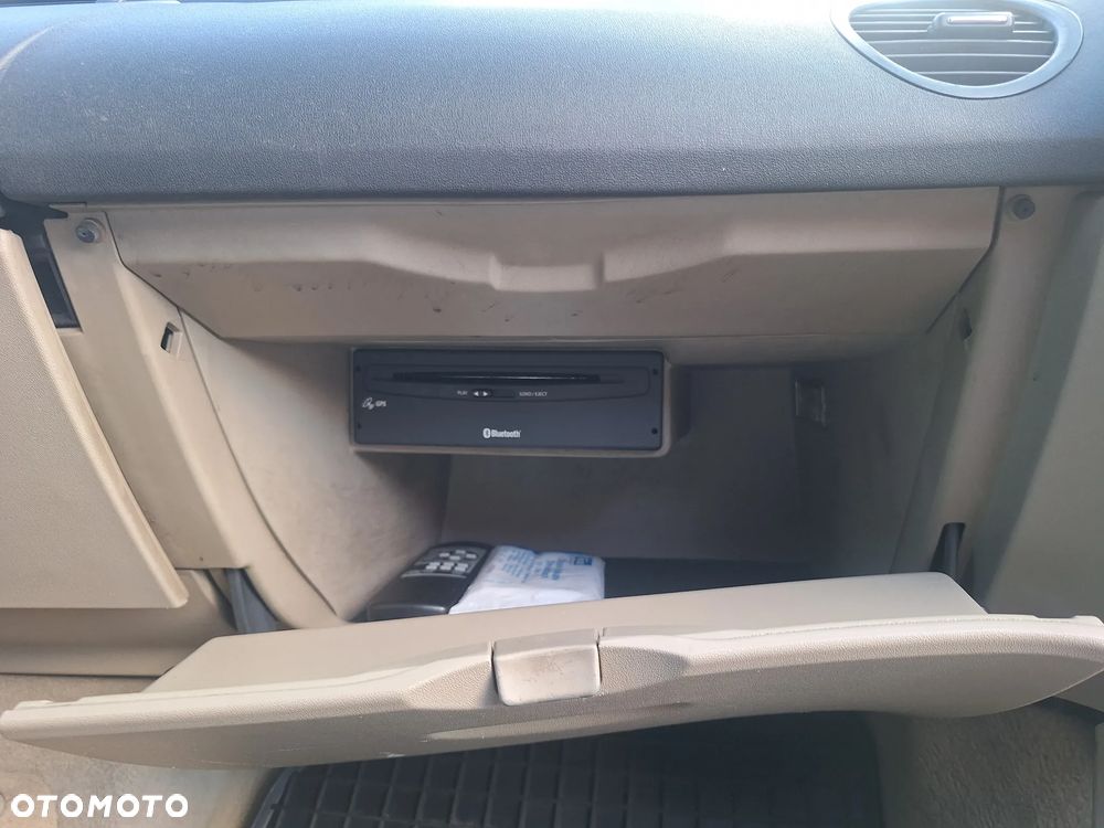 Renault Espace 2.0 Initiale - 23
