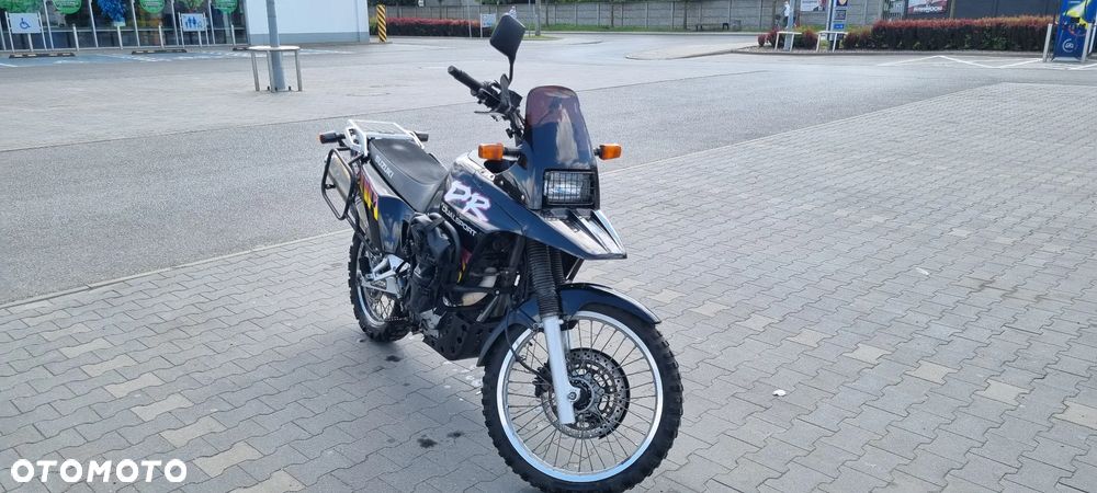 Suzuki DR - 3