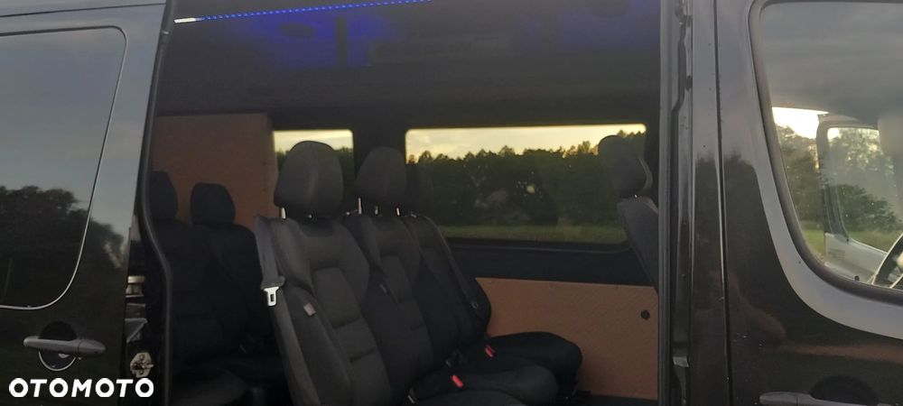 Mercedes-Benz Sprinter 906.235 - 8
