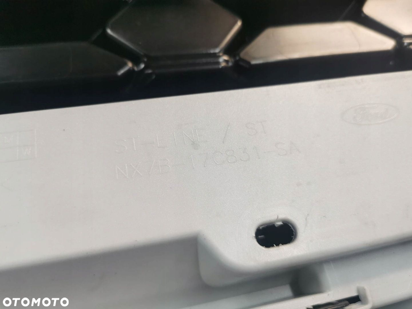 ZDERZAK PRZÓD FORD FOCUS MK4 GRILL NX7B-17C831-SA - 9