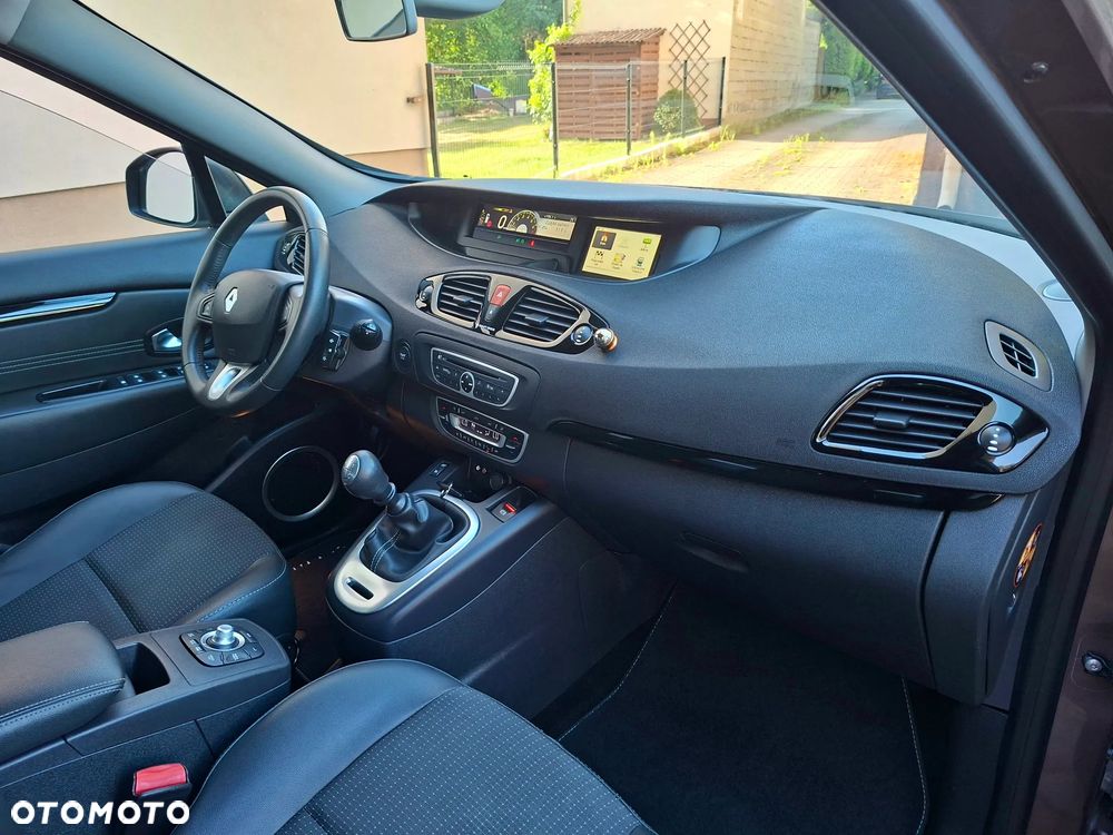 Renault Grand Scenic TCe 130 Bose Edition - 22