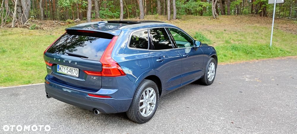 Volvo XC 60 T5 AWD Momentum - 18