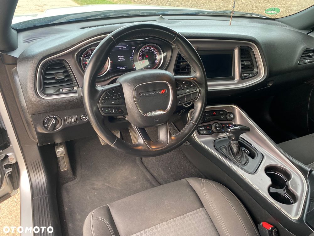 Dodge Challenger 3.6 SXT - 9