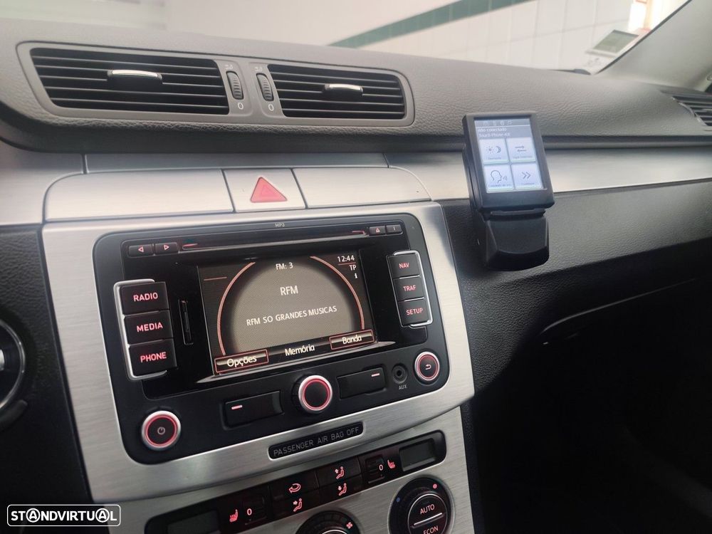 VW Passat Variant 2.0 TDI Highline - 21